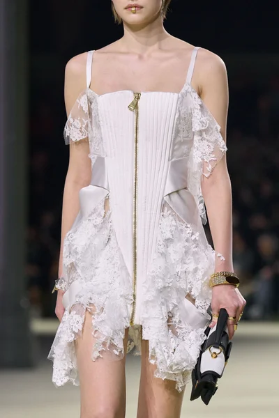 Look 181